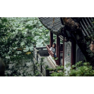 一年之計(jì)在于春，莫負(fù)春光莫負(fù)自身