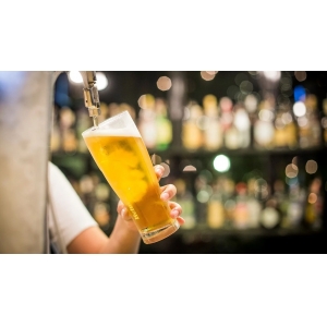 同樣是啤酒，“罐裝”和“瓶裝”選哪個好？