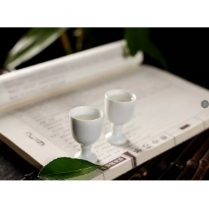 李白的《將進酒》是“假詩”？考古發(fā)現(xiàn)的原版，比課本上狂百倍